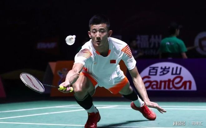 他在整个赛 他在整个赛